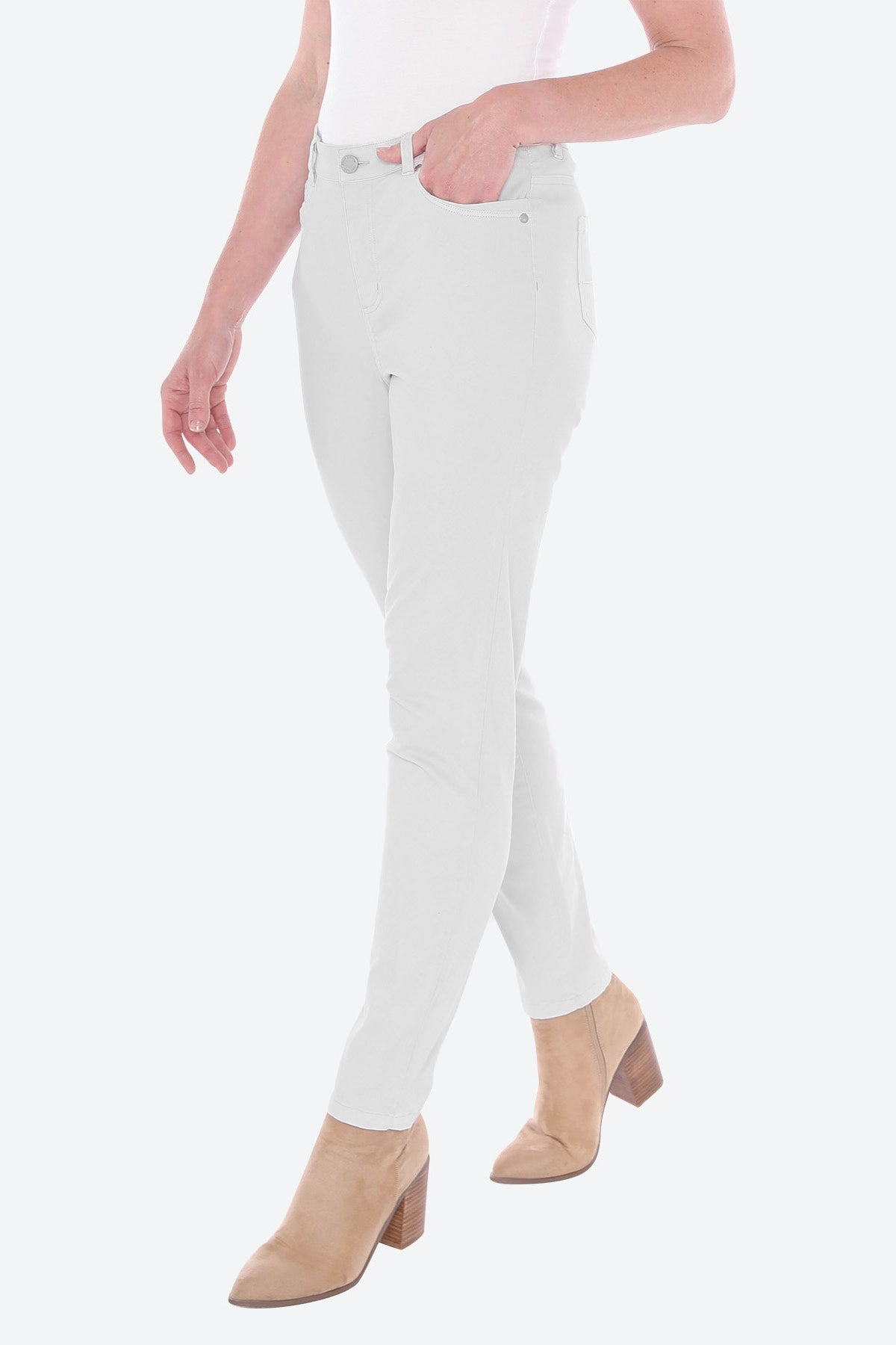 Luxury Detail Pocket Jean in Cement