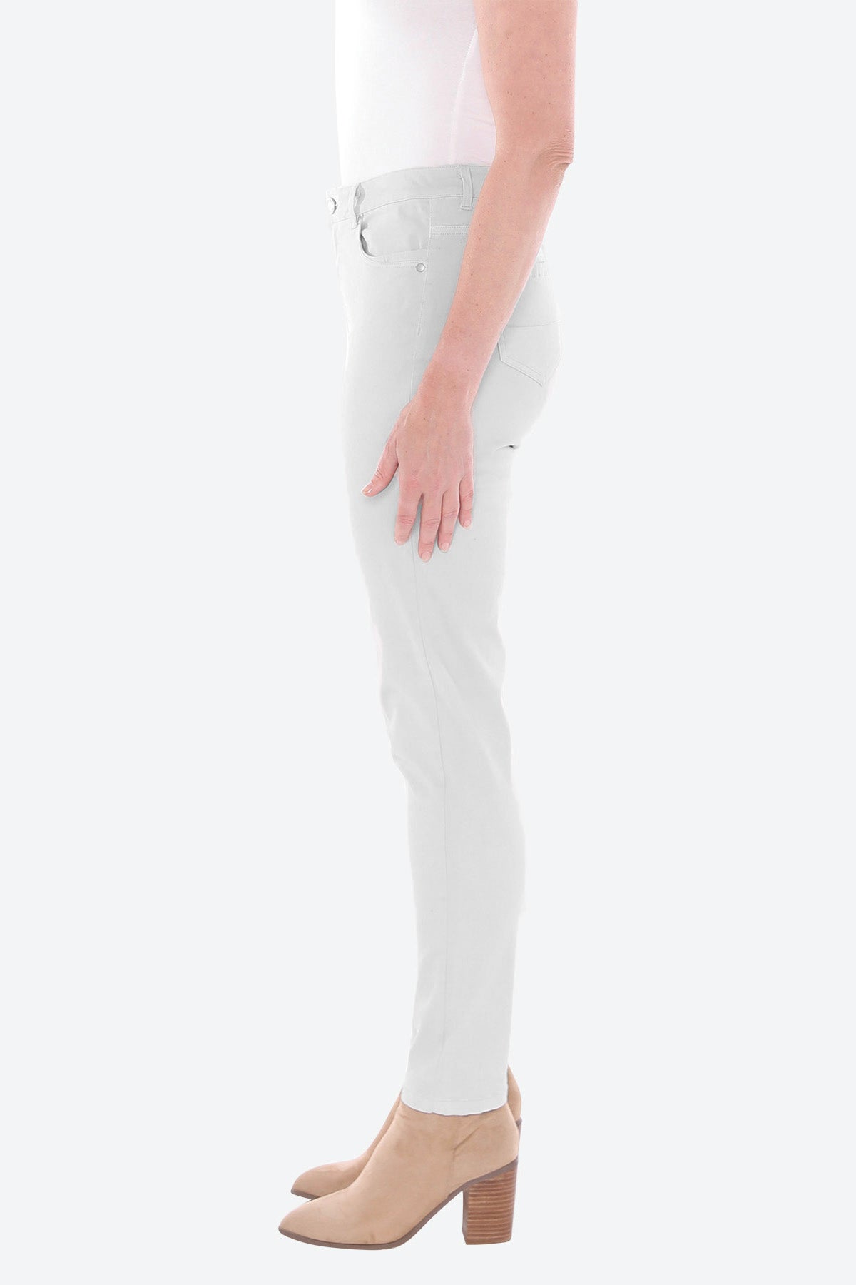 Luxury Detail Pocket Jean in Cement
