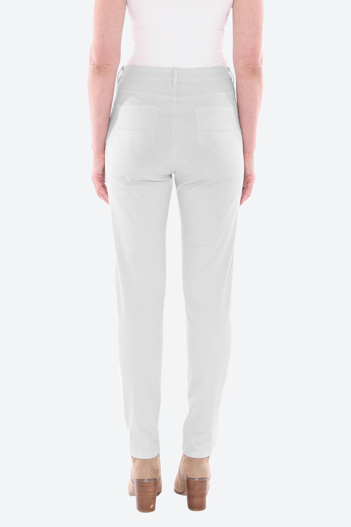 Luxury Detail Pocket Jean in Cement