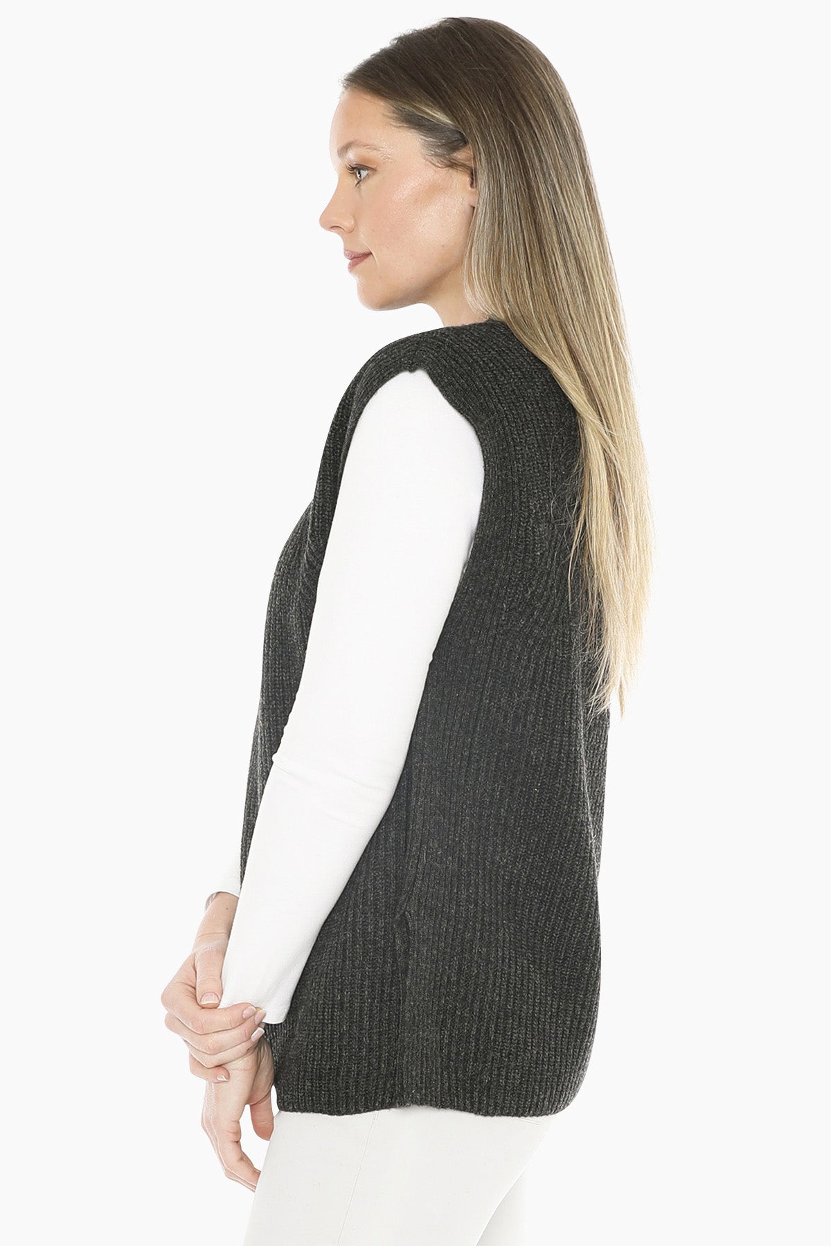 Shaker Stitch Vest in Charcoal