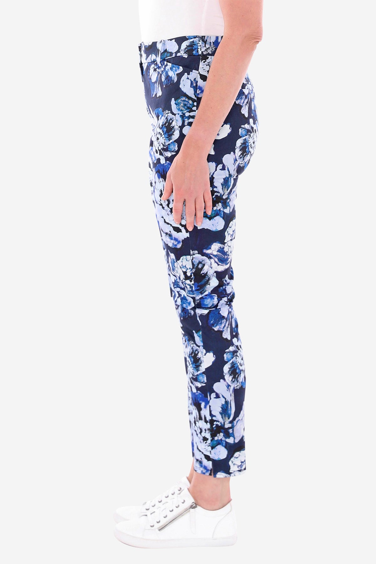 The Blue Bloom Pant in Multi