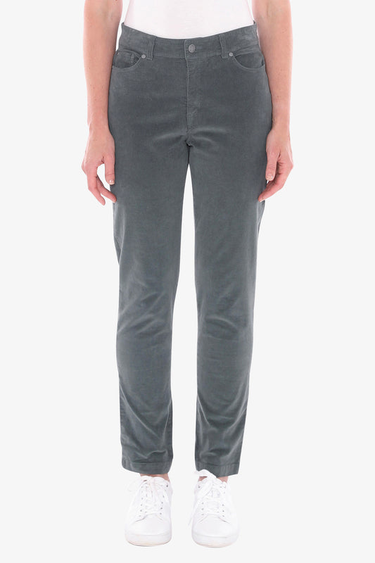 Cord Jean in Moss