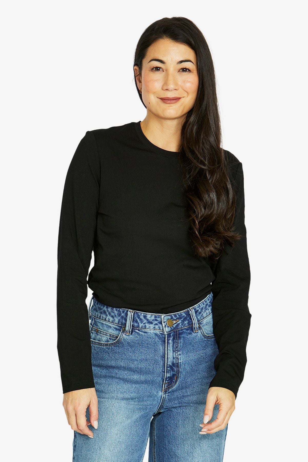 Womens Core Crew Ls Tee Black 60612010a