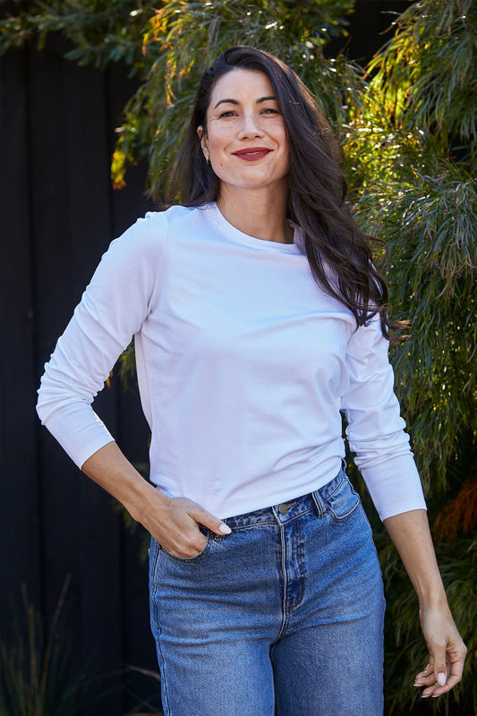 Womens Core Crew Ls Tee White 60612010a