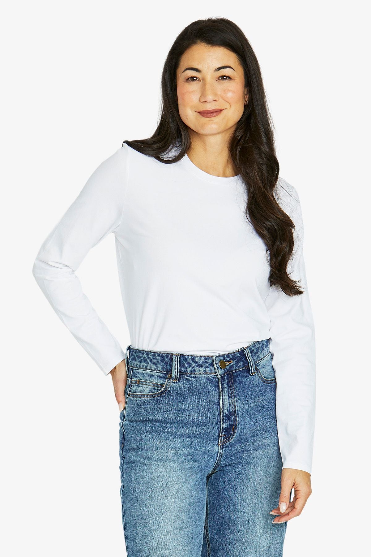 Womens Core Crew Ls Tee White 60612010a