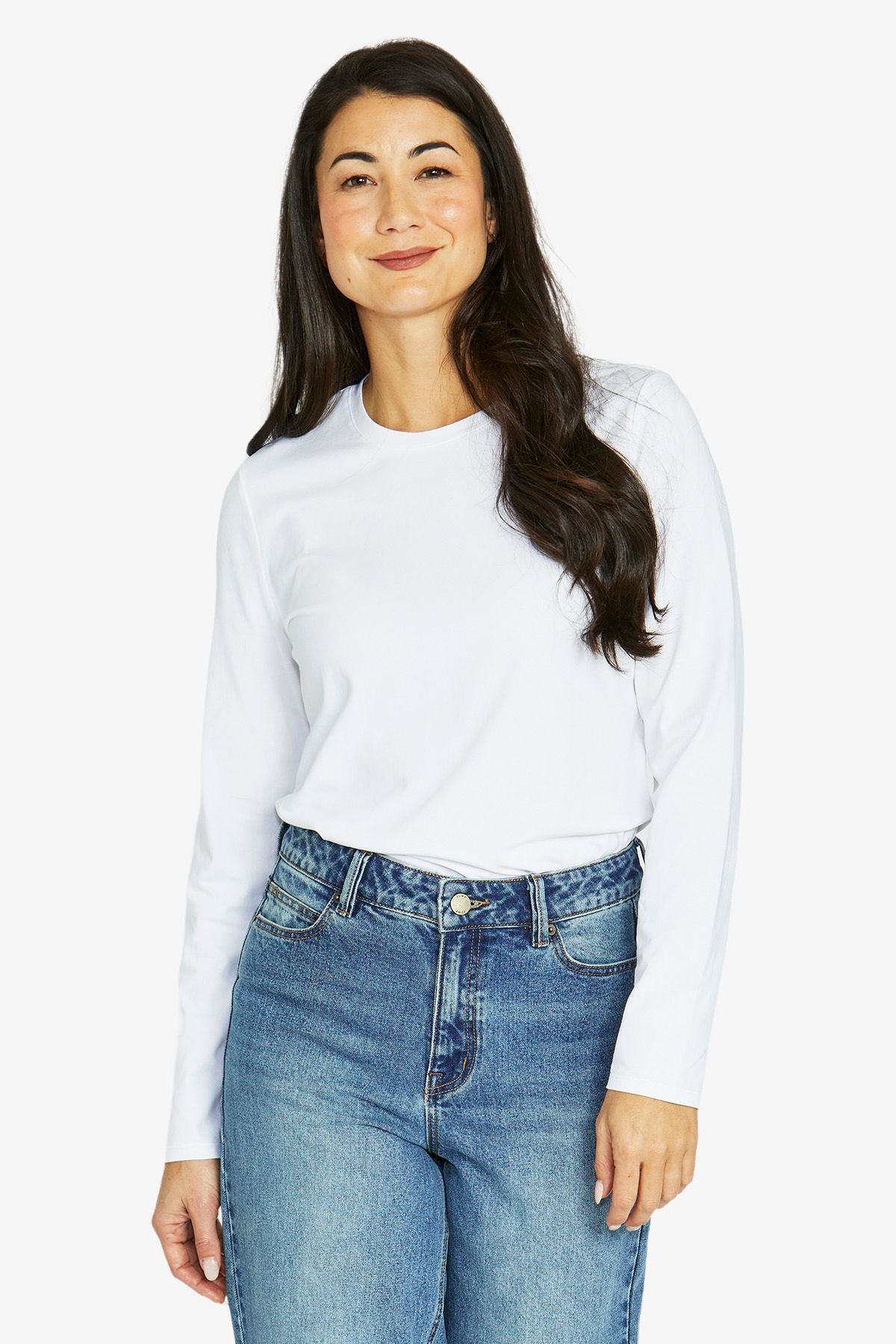 Womens Core Crew Ls Tee White 60612010a