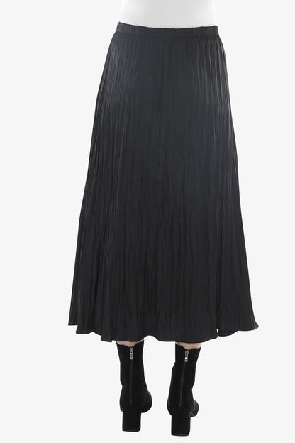 Pleated Pull On Skirt in Black
