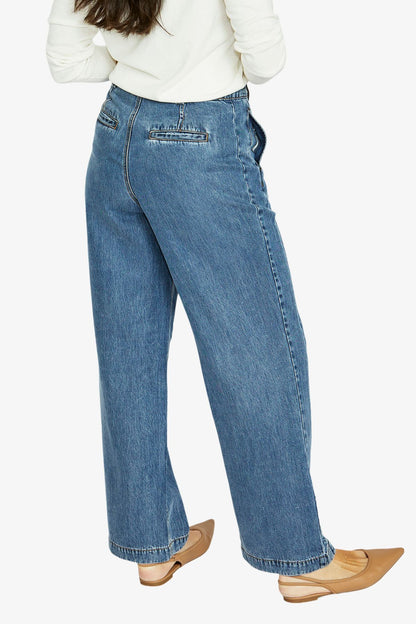 Womens Soft Rivet Detail Jean Blue 606j7016a
