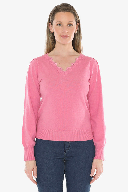 V Neck Pullover With Trim in Pink Marle