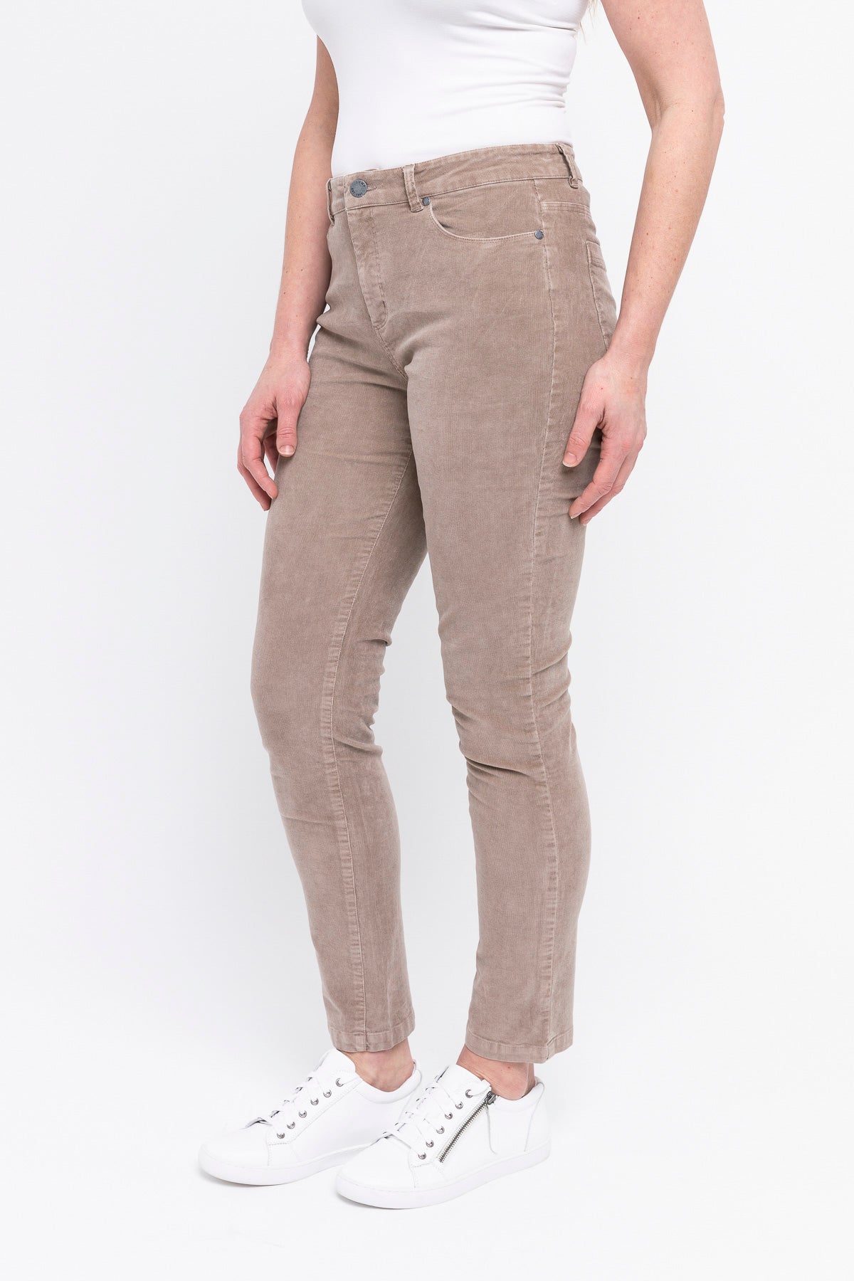 Pigment Dyed Cord Pant Latte
